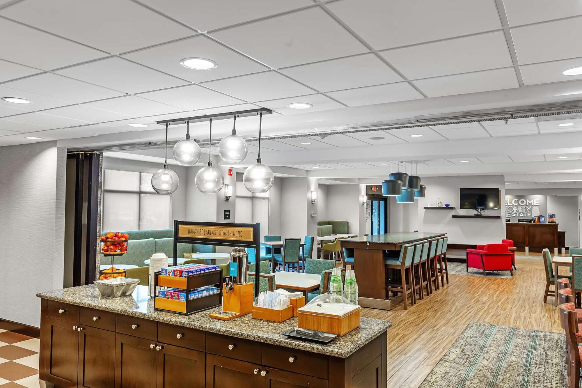 Hampton Inn - Атмор Экстерьер фото