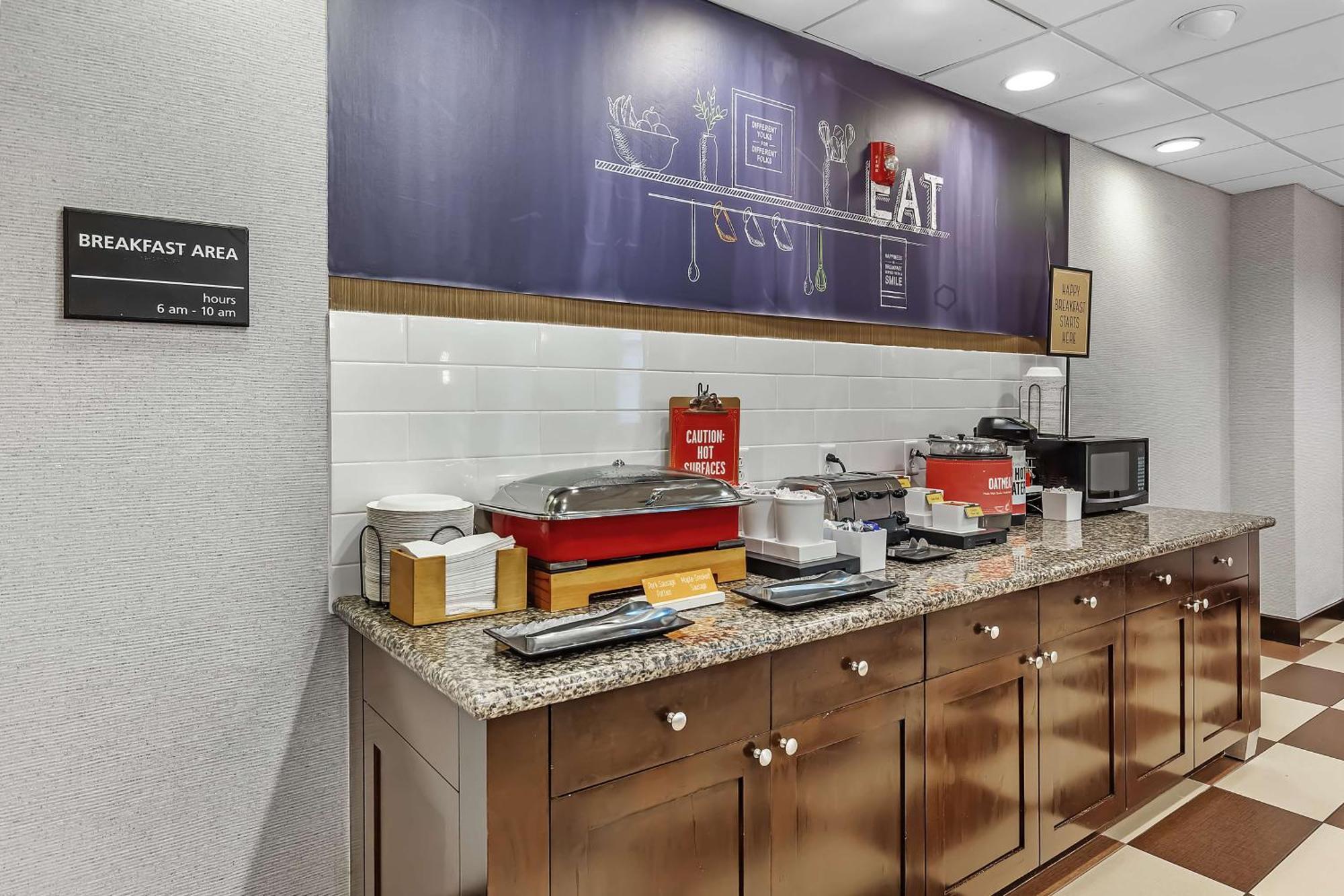 Hampton Inn - Атмор Экстерьер фото